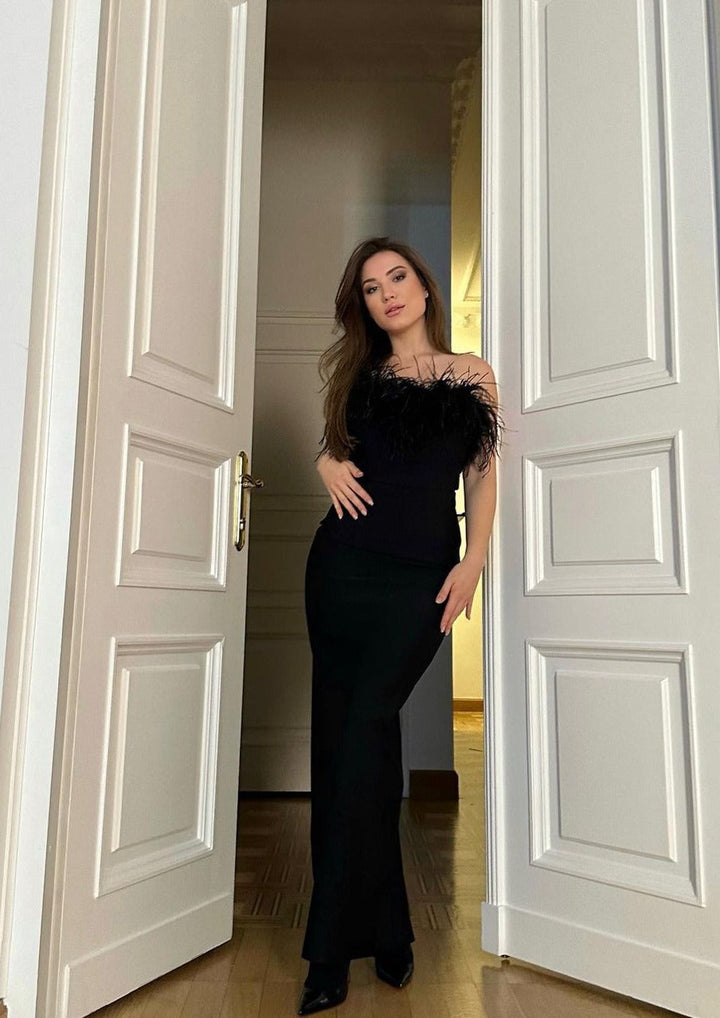 Jovie - Luxurious Feather Dress