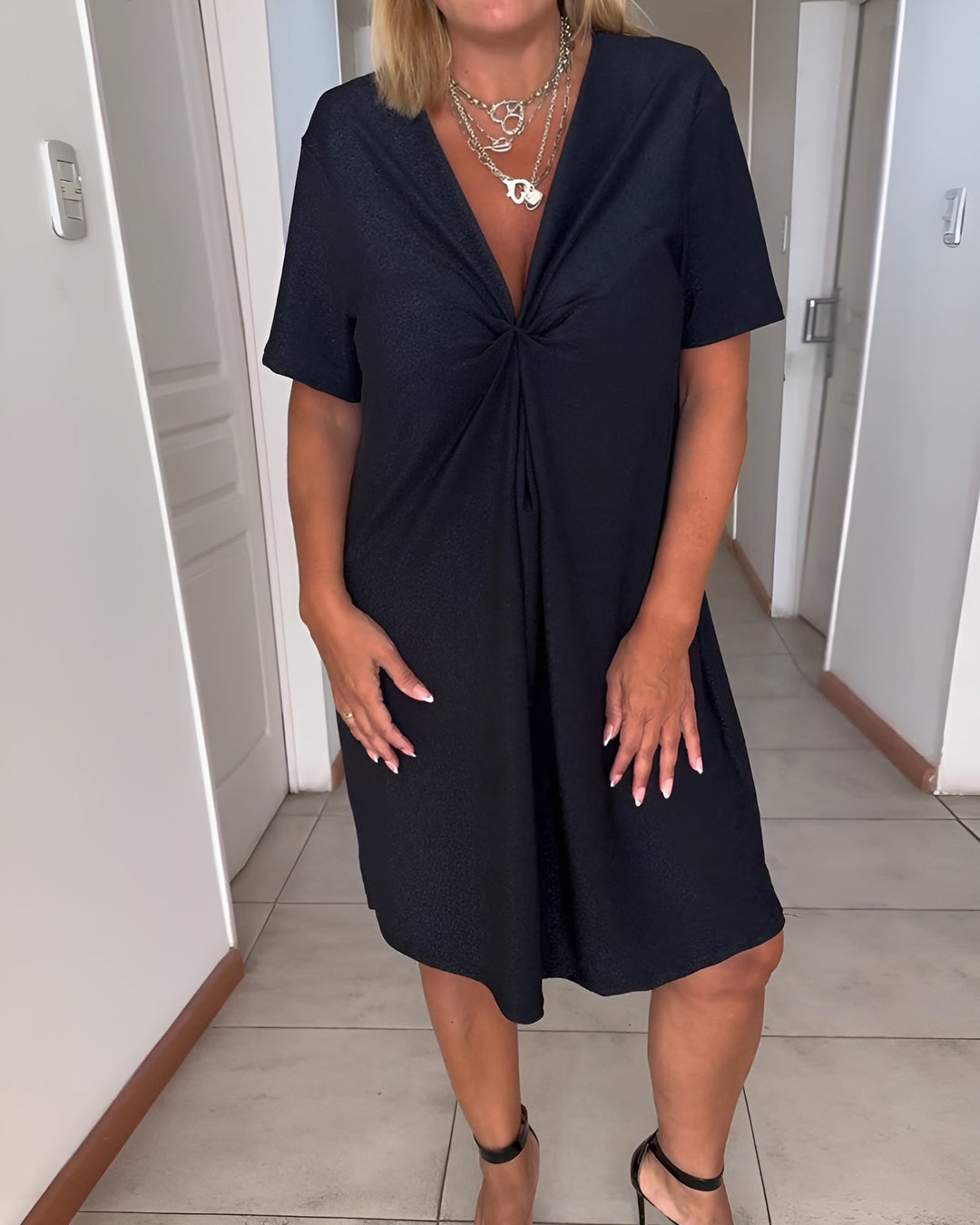 Kahlirah - Elegant Ruched Dress with V-Neck