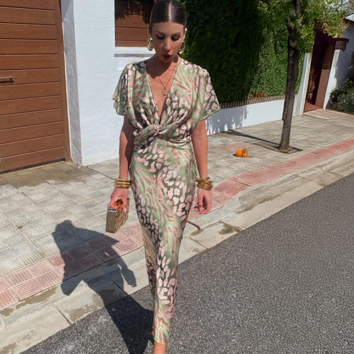 Thariel - Elegant Draped Dress