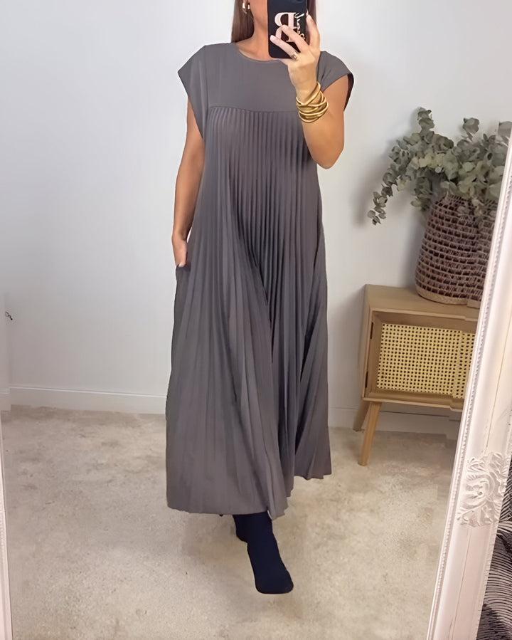 Elyssiah - Lightweight and Refined Pleated Dress