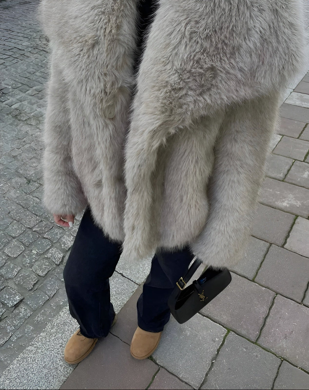 Julie - Faux Fur Coat