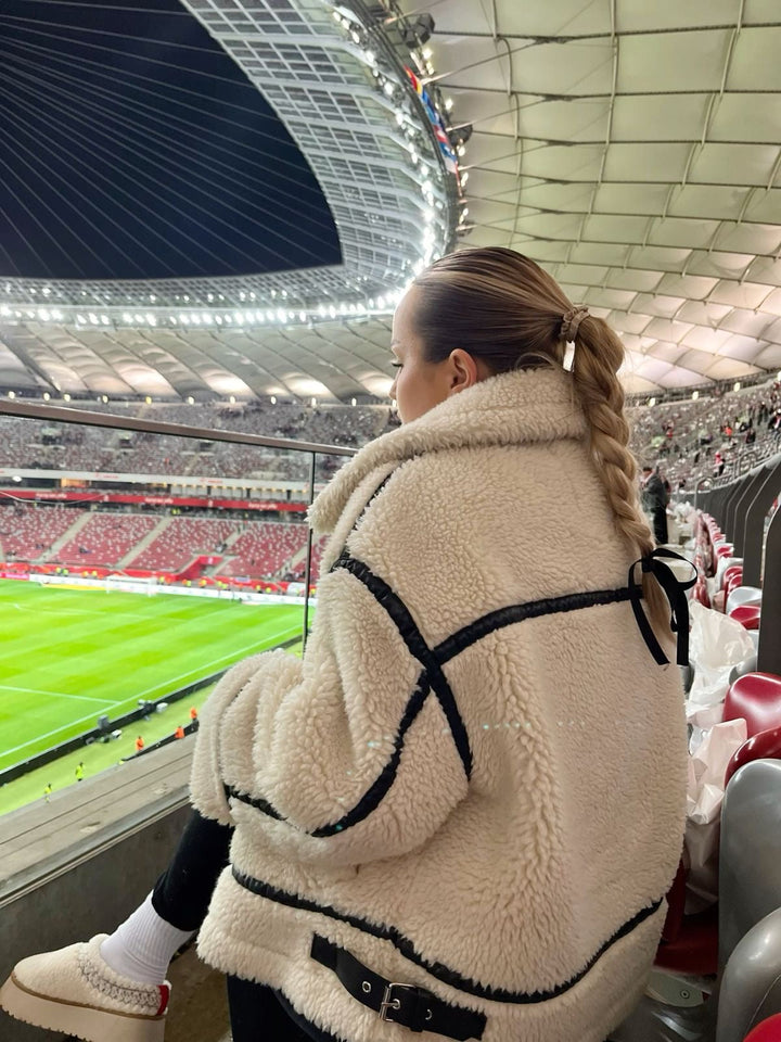 Evadne - Women's teddy coat with an oversized fit and fluffy fabric