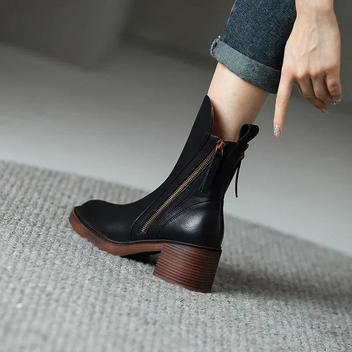 Wrenley - Elegant and comfortable heeled boots