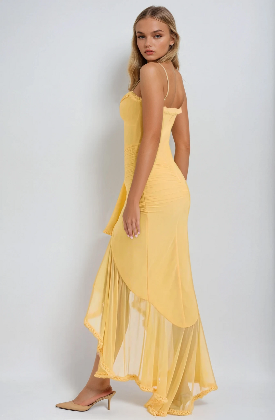 Goldie - Charming Ruffled Gown
