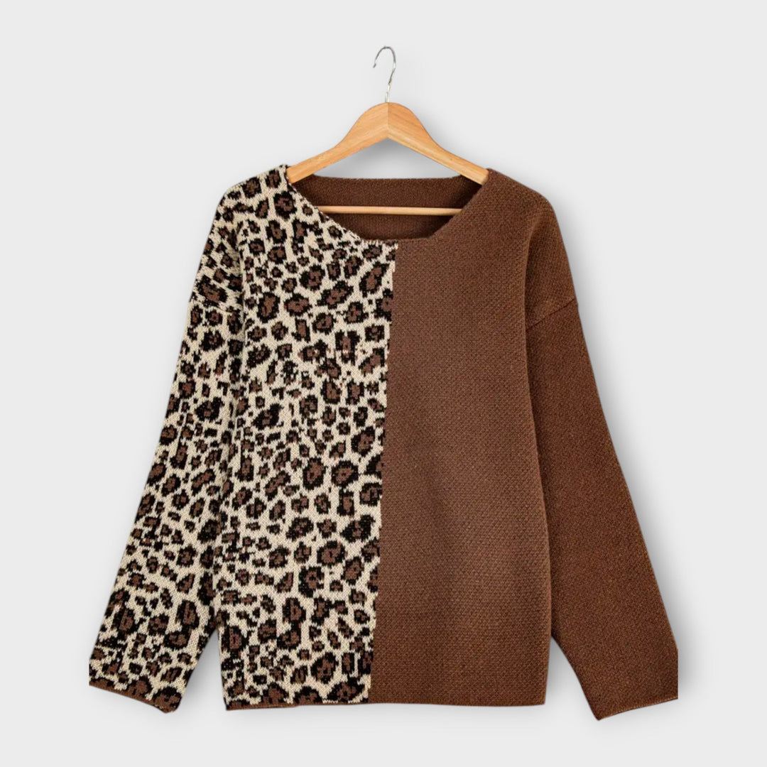 Adeline - Casual sweater with leopard design