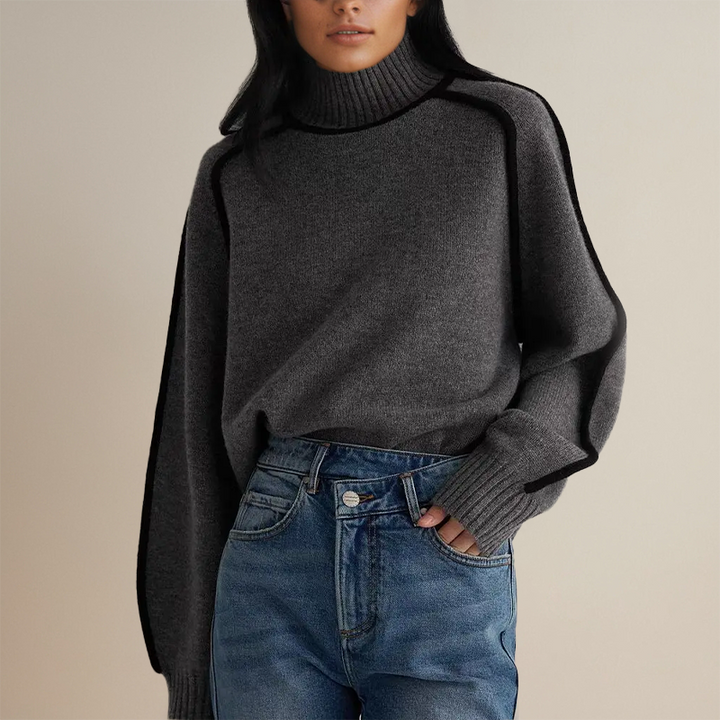 Helena - Luxurious Cashmere Turtleneck with Contrasting Details