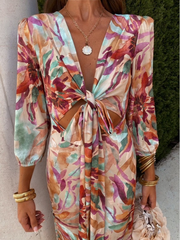 Tahliah - Elegant Dress with Cut-Out