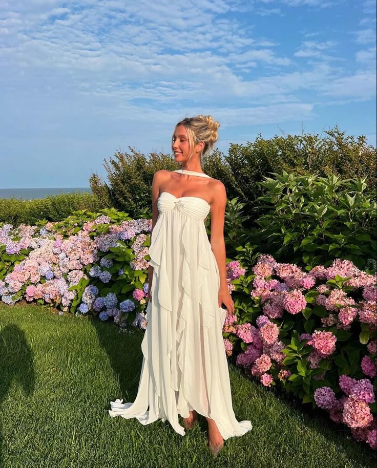 Maelis - Ruffle Strapless Maxi Dress