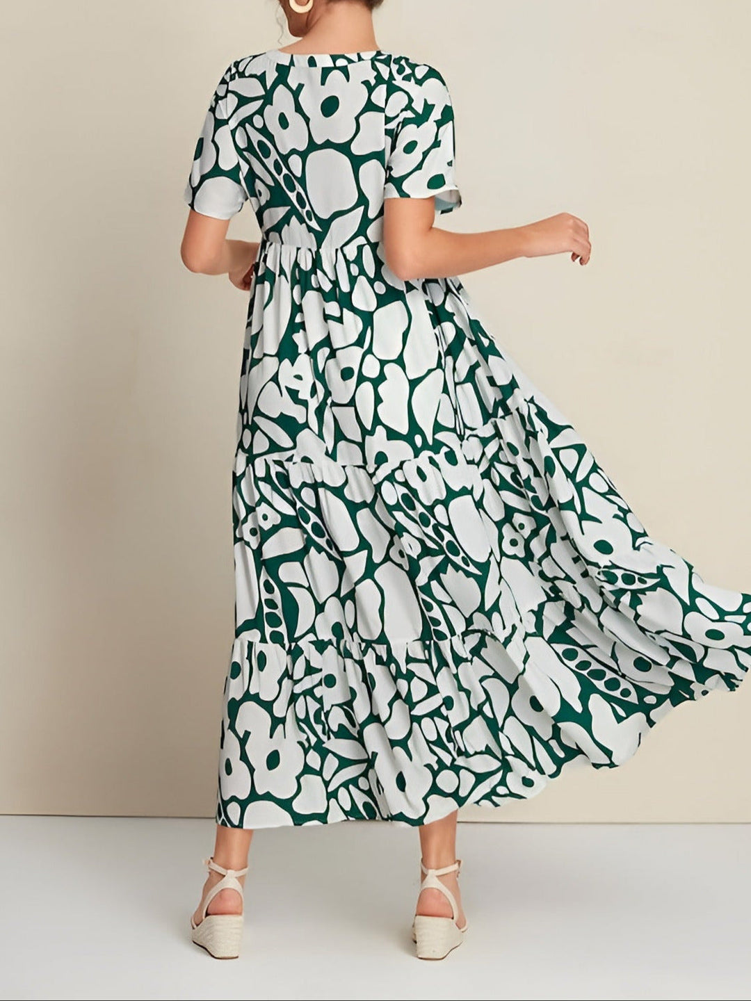 Jesmira - Lightweight and Fluid Summer Dress