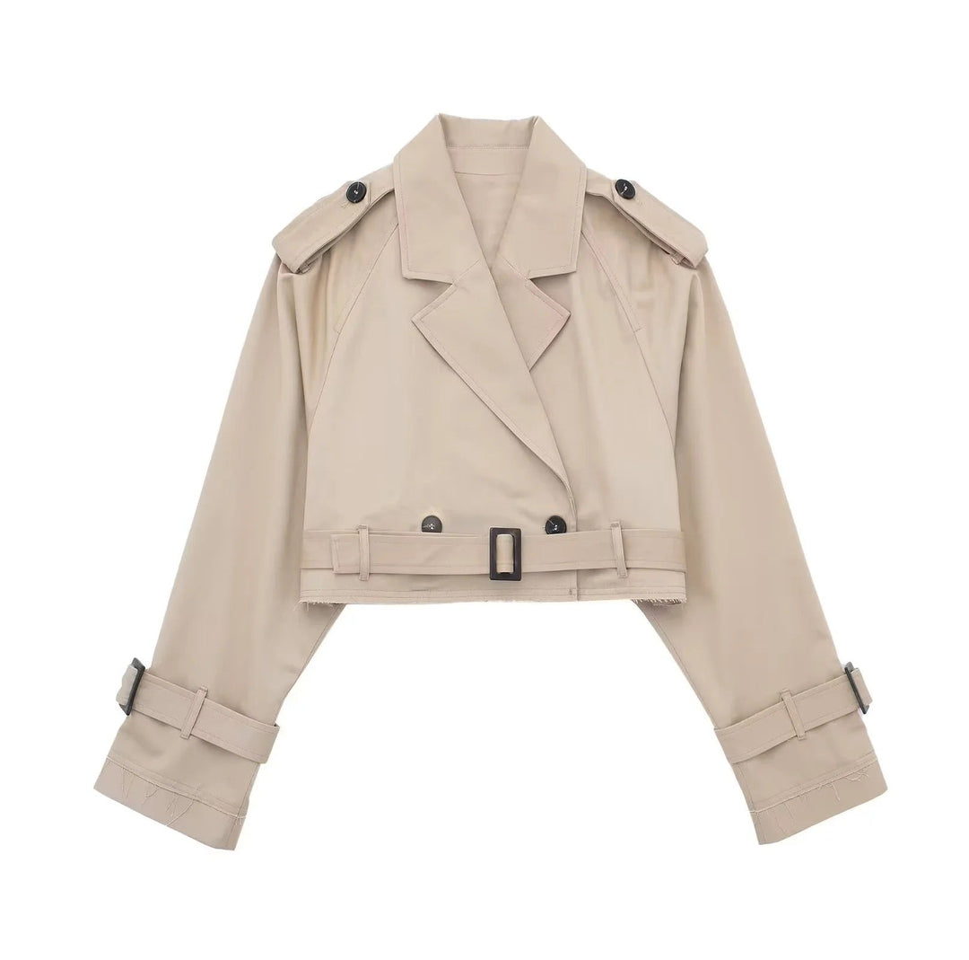 Carenza - Trendy Cropped Model in Timeless Design