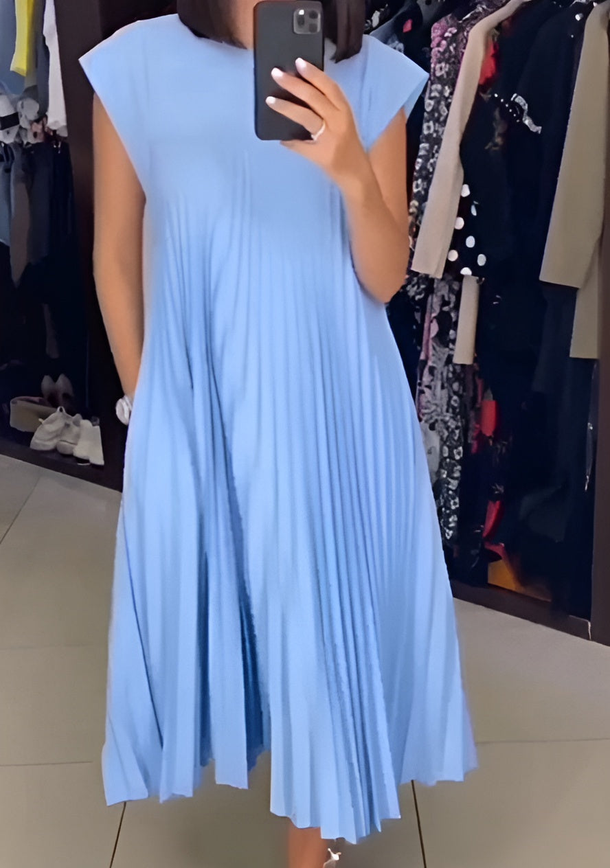 Elyssiah - Lightweight and Refined Pleated Dress