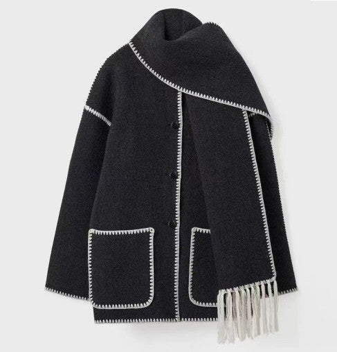 Fiorenza - Women's coat with integrated scarf and elegant fit