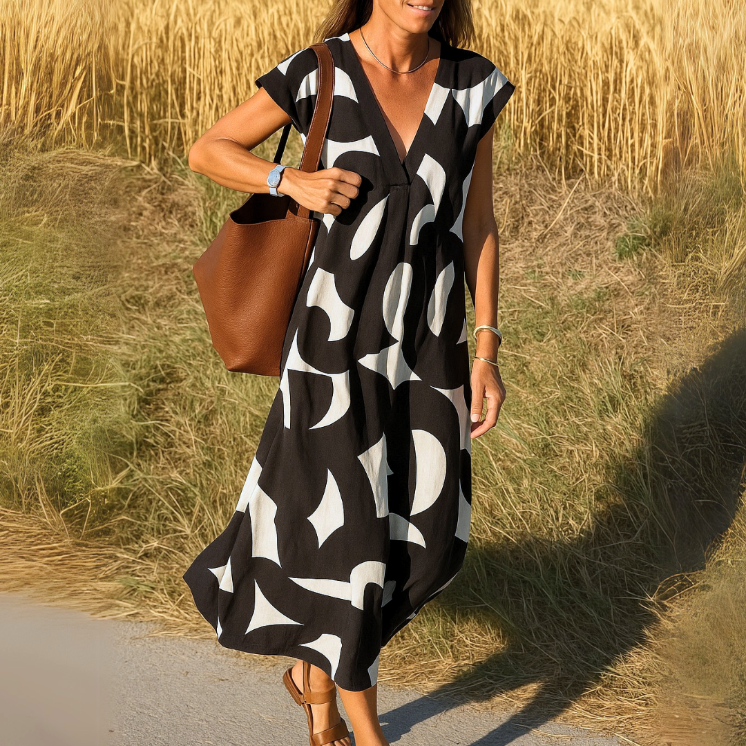 Mirayla - Fluid Dress with V-Neck