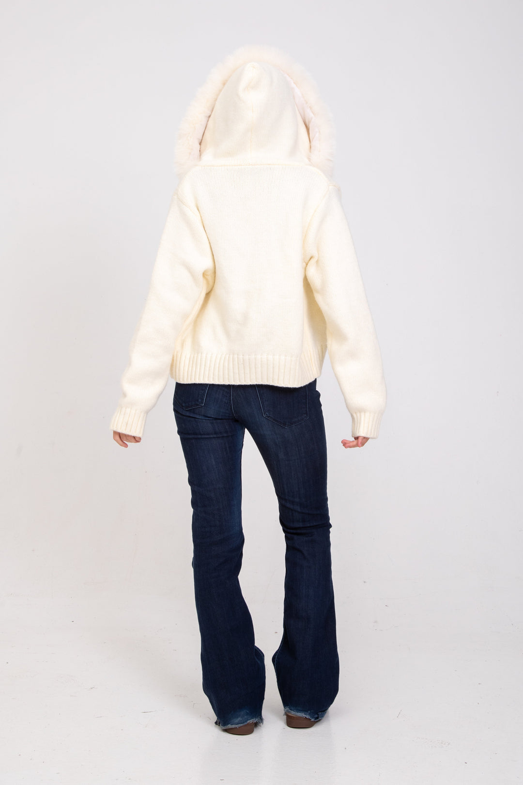 Marlowe - Fur Coat
