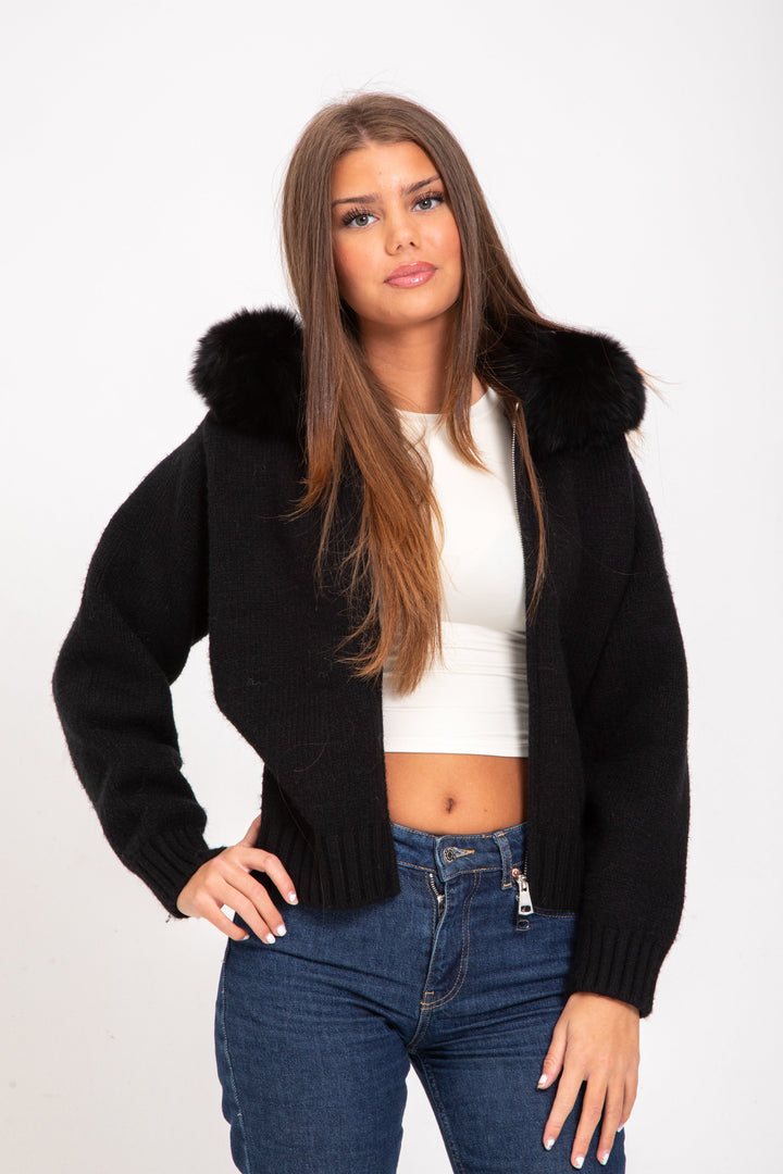 Marlowe - Fur Coat