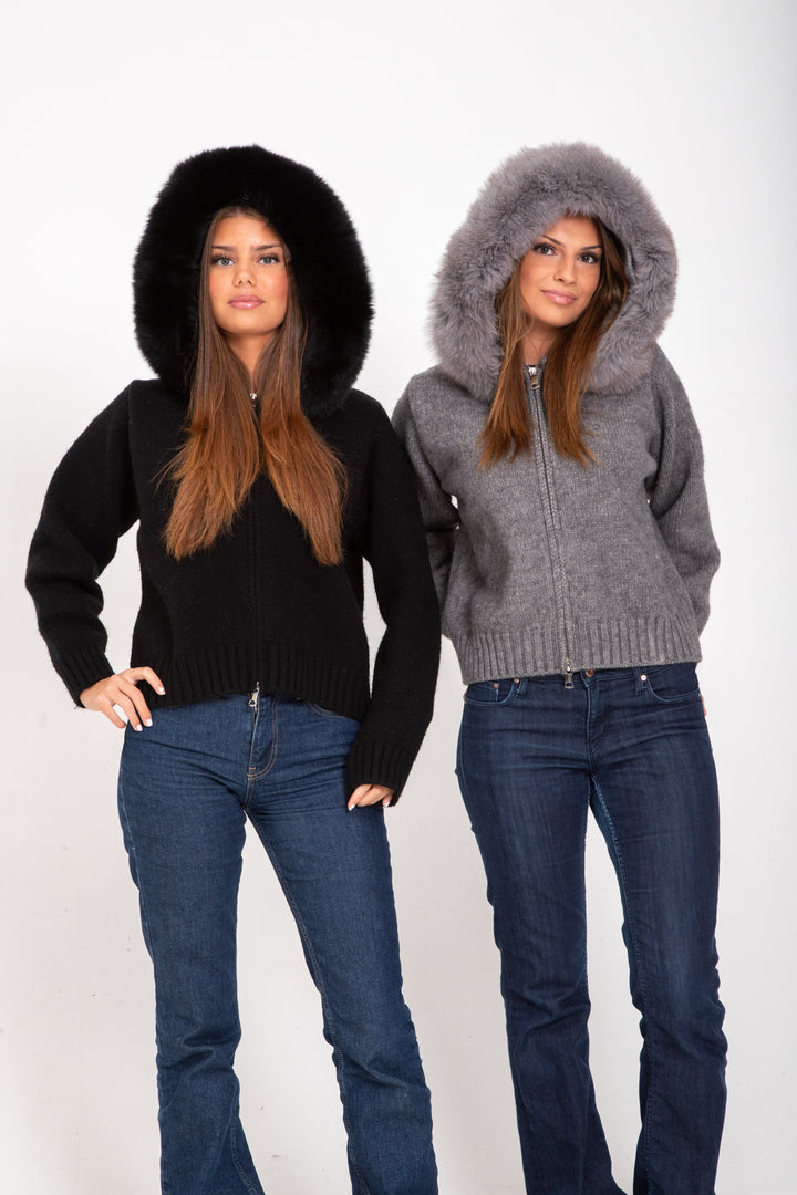 Marlowe - Fur Coat