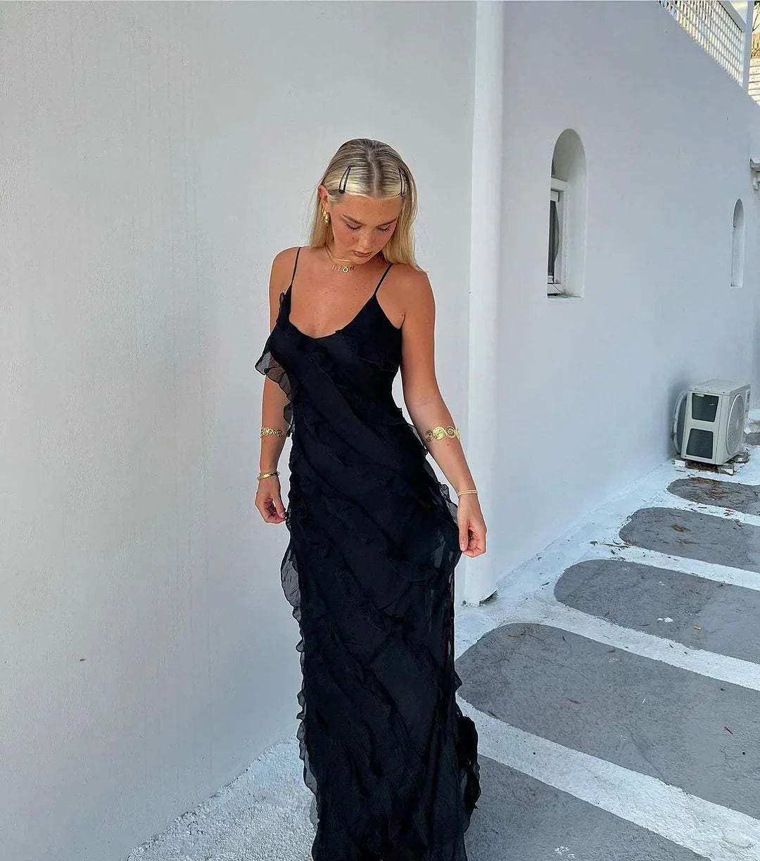 Kamari - Elegant Maxi Dress