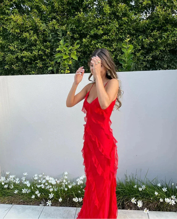 Kamari - Elegant Maxi Dress