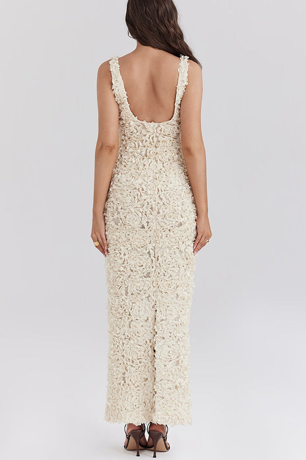 Neria - Floral Backless Maxi Dress