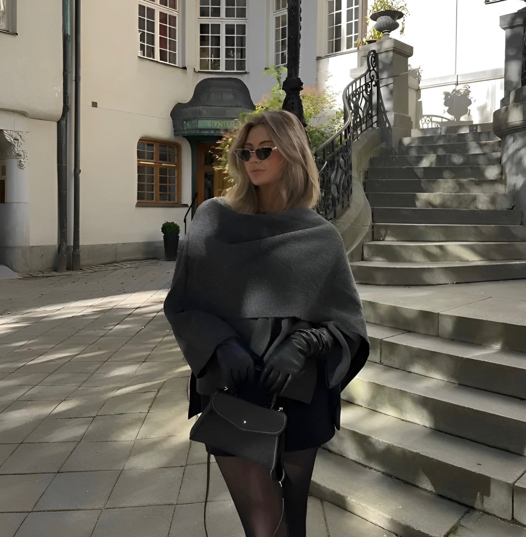 Carmen - Trendy Women's Cape