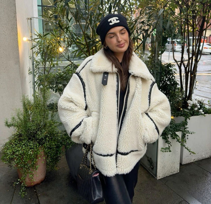 Evadne - Women's teddy coat with an oversized fit and fluffy fabric