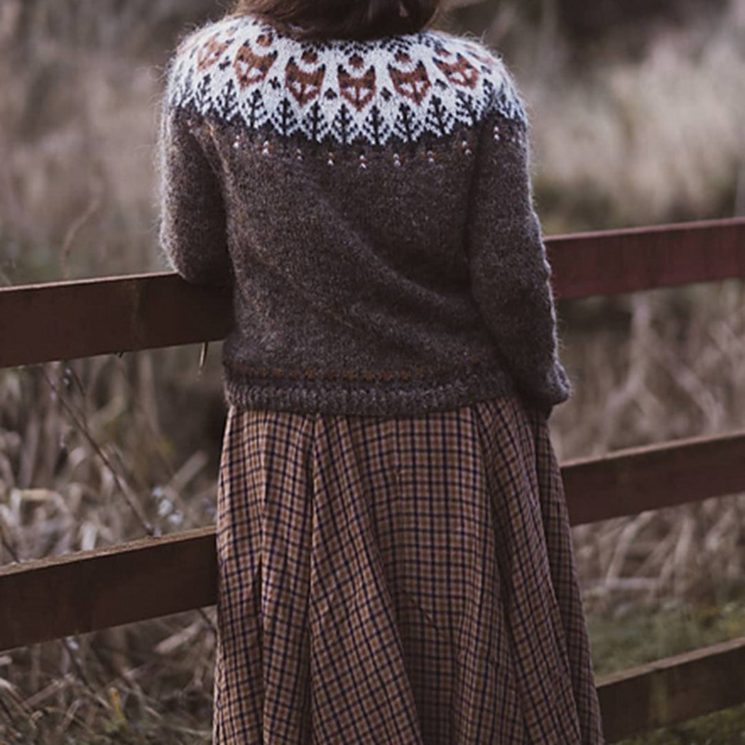 Daisy - Comfortable Elegant Sweater