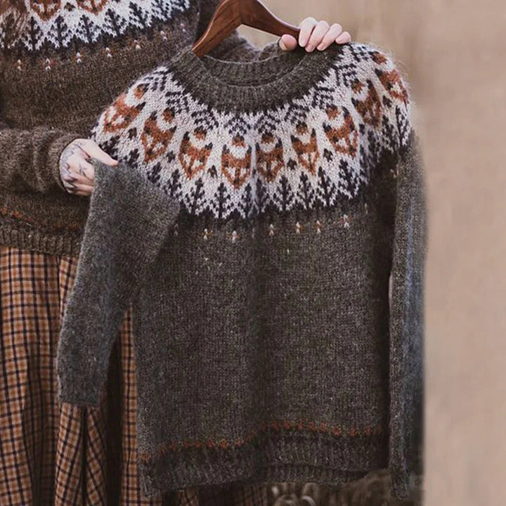 Daisy - Comfortable Elegant Sweater