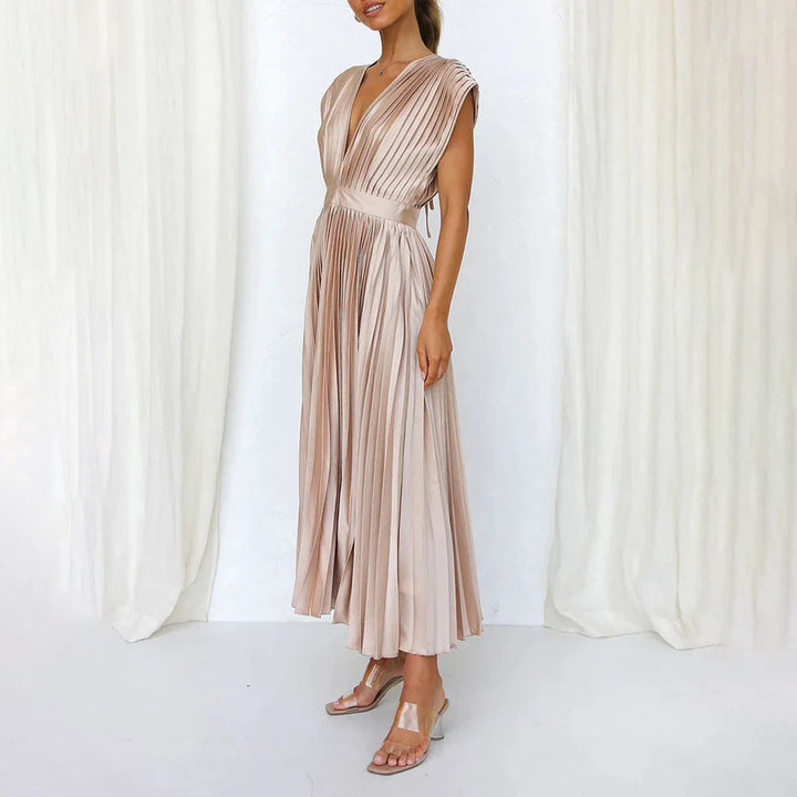 Clio - Elegant Dress
