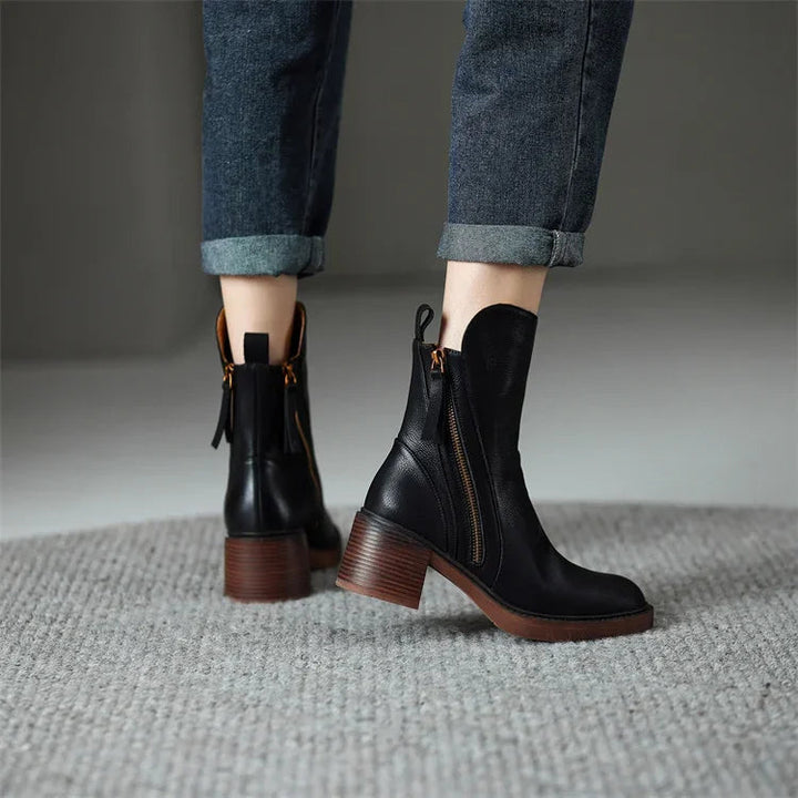 Wrenley - Elegant and comfortable heeled boots