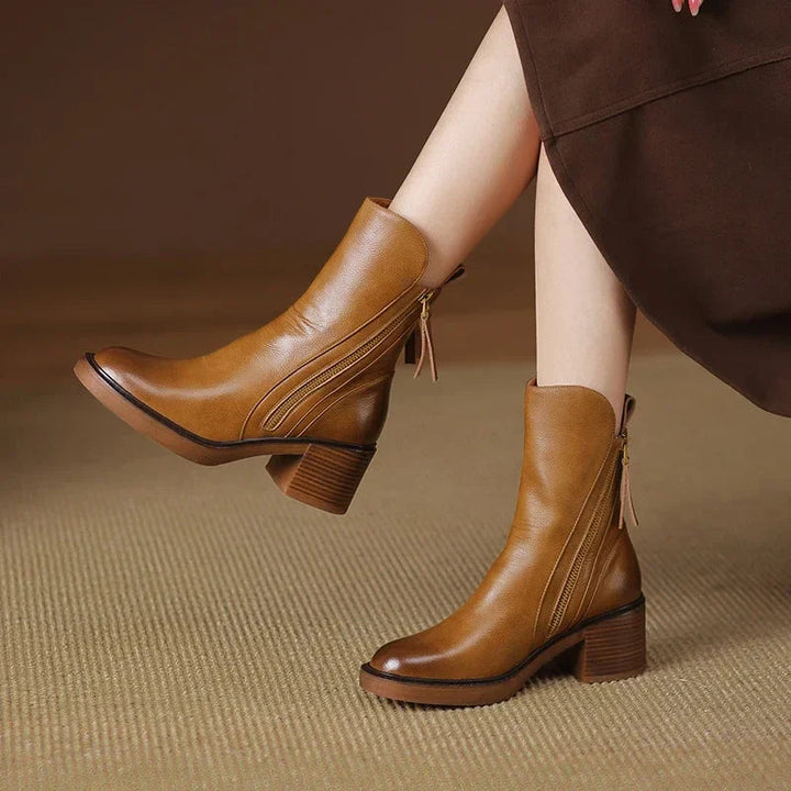 Wrenley - Elegant and comfortable heeled boots