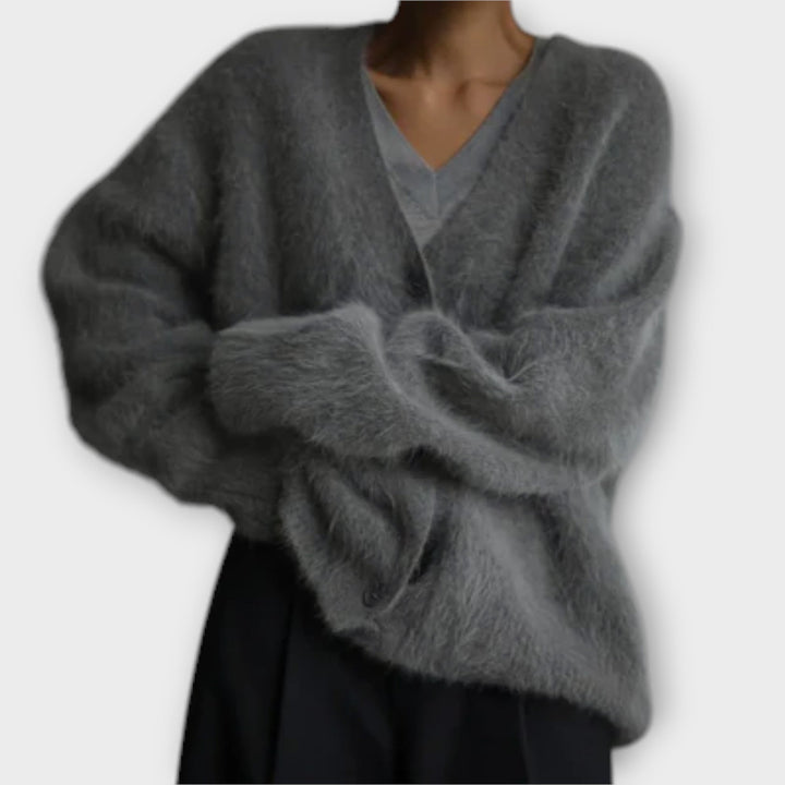 Ruby - Elegant Cardigan