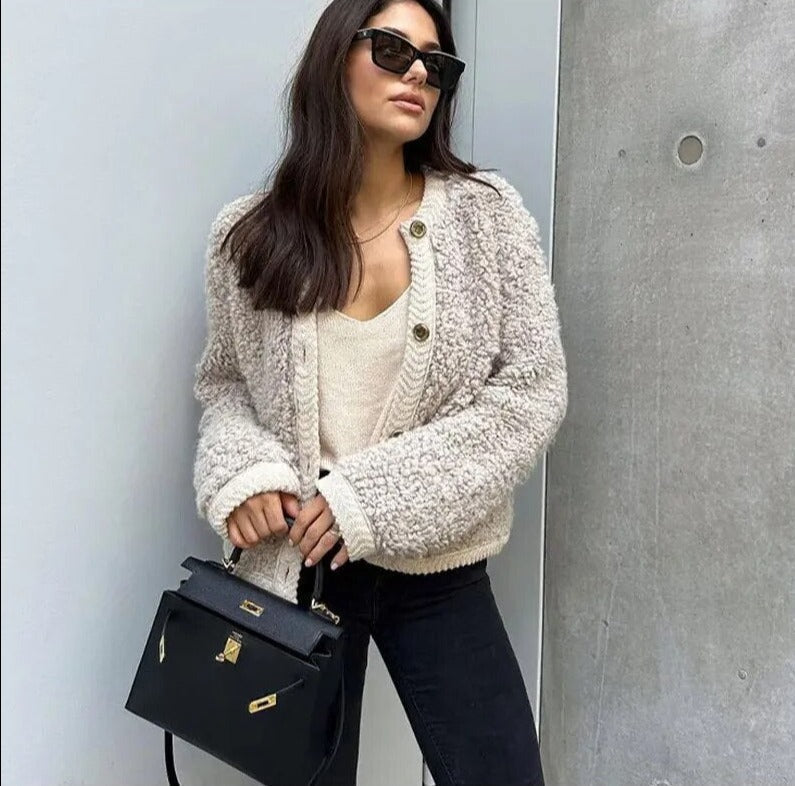 Zinnia - Teddy Strickjacke for Women  Elegance, Comfort and Warmth for Winter