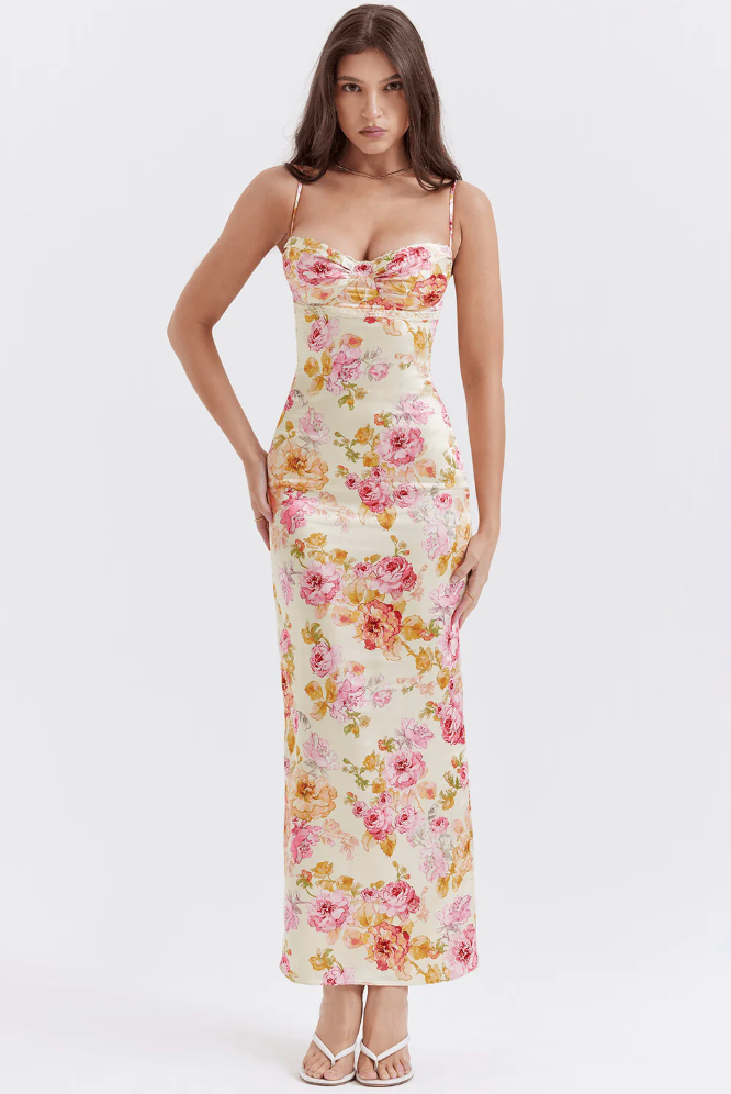 Gwyneth - Charming Floral Dress