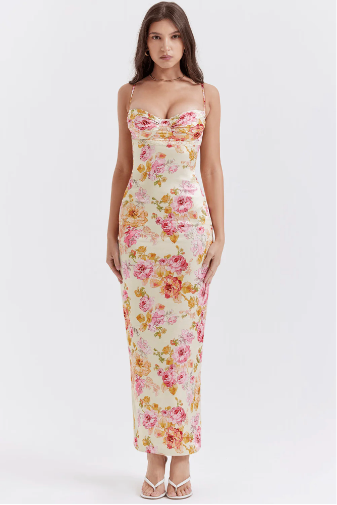 Gwyneth - Charming Floral Dress