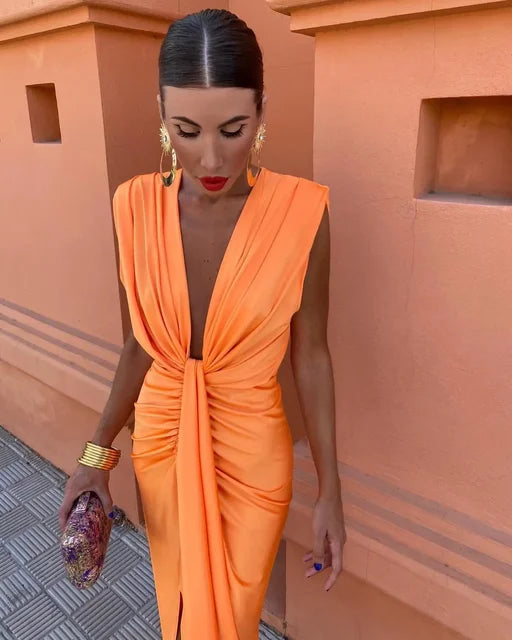 Elara - Elegant Pleated Dress