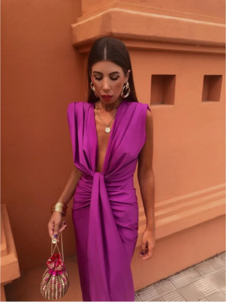 Elara - Elegant Pleated Dress