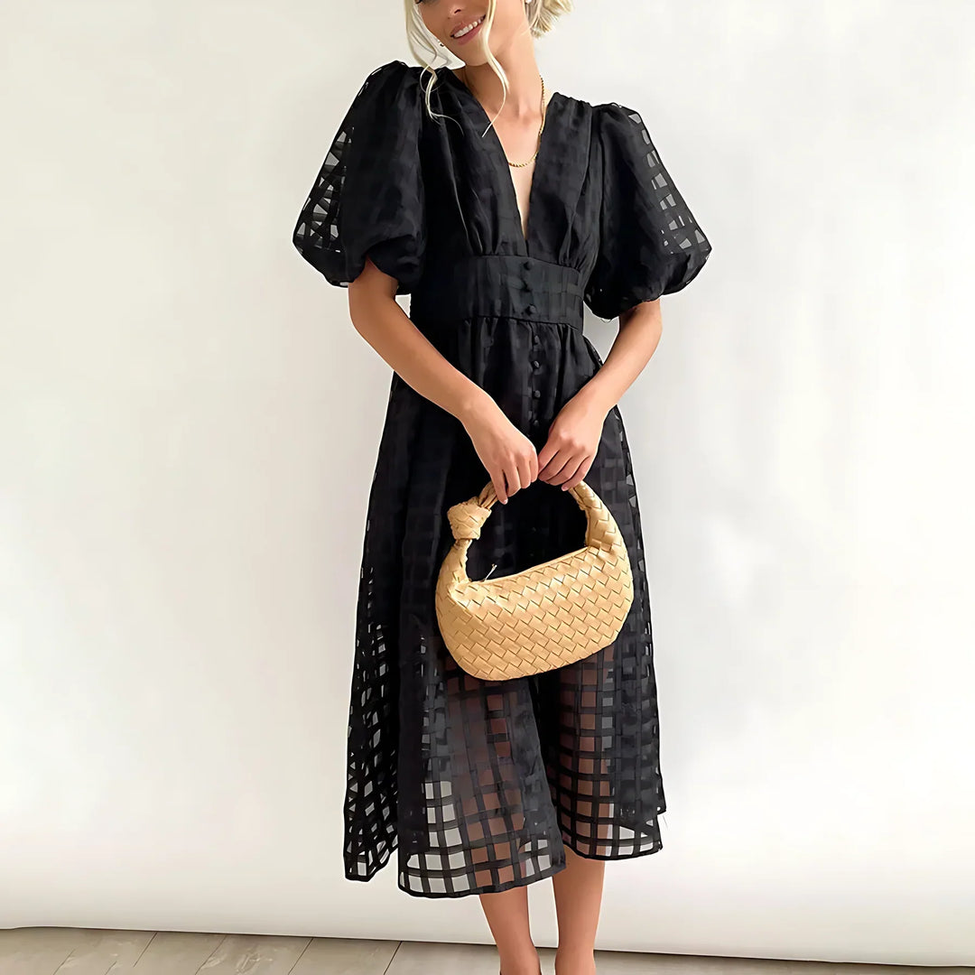Everleigh - Elegant Summer Dress