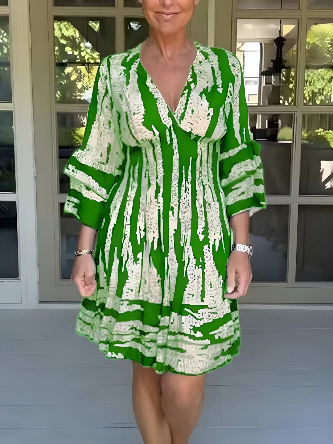 Alenisse -  Flowing and Elegant Summer Dress