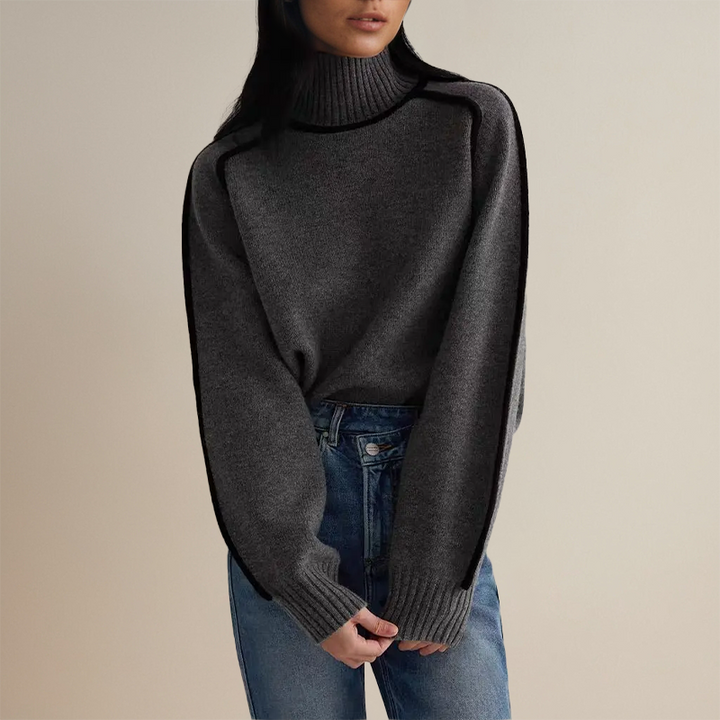 Helena - Luxurious Cashmere Turtleneck with Contrasting Details