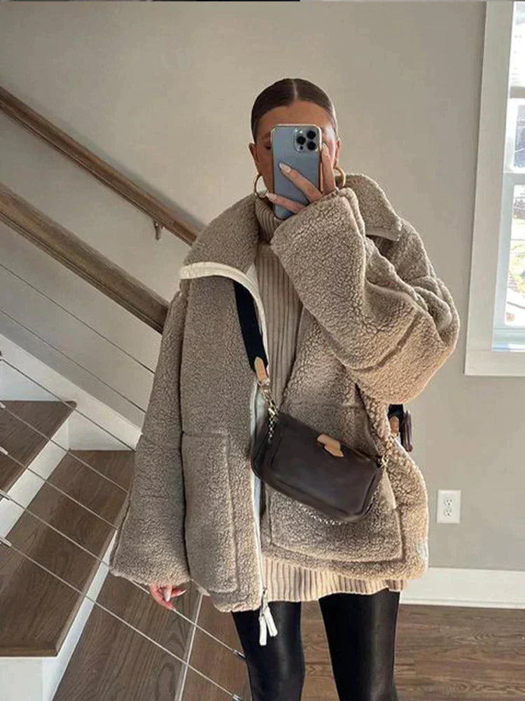 Gwyneira - Women's oversized teddy coat with zipper