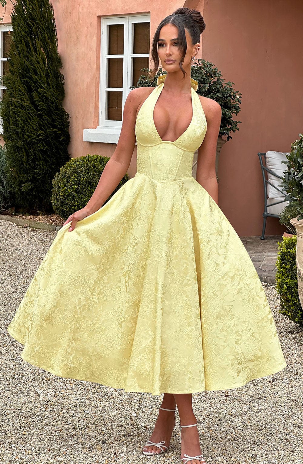 Frida - Halter Sleeveless Midi Dress