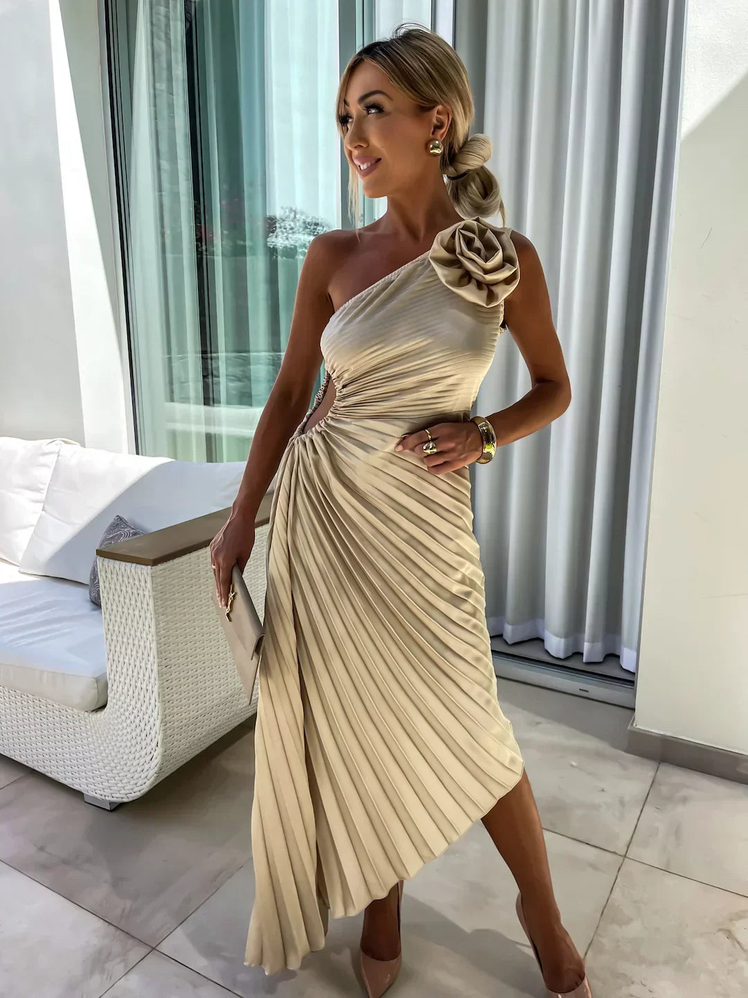 Kahlani - Romantic Flower Dress