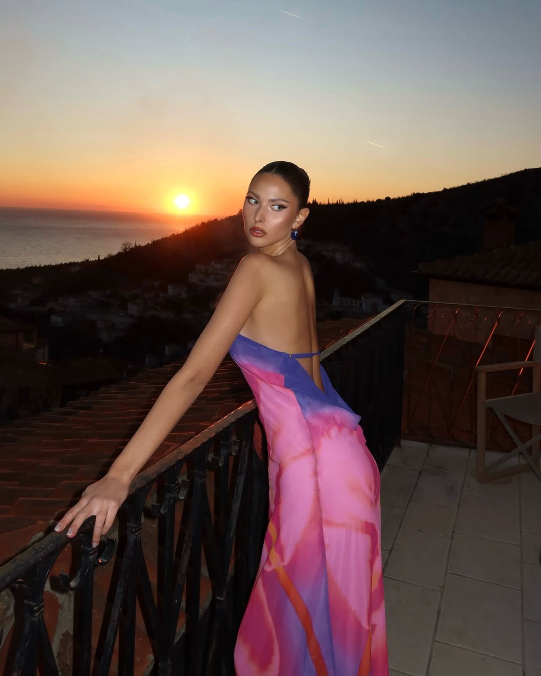 Olivienne - Slim Backless Printed Maxi Dress