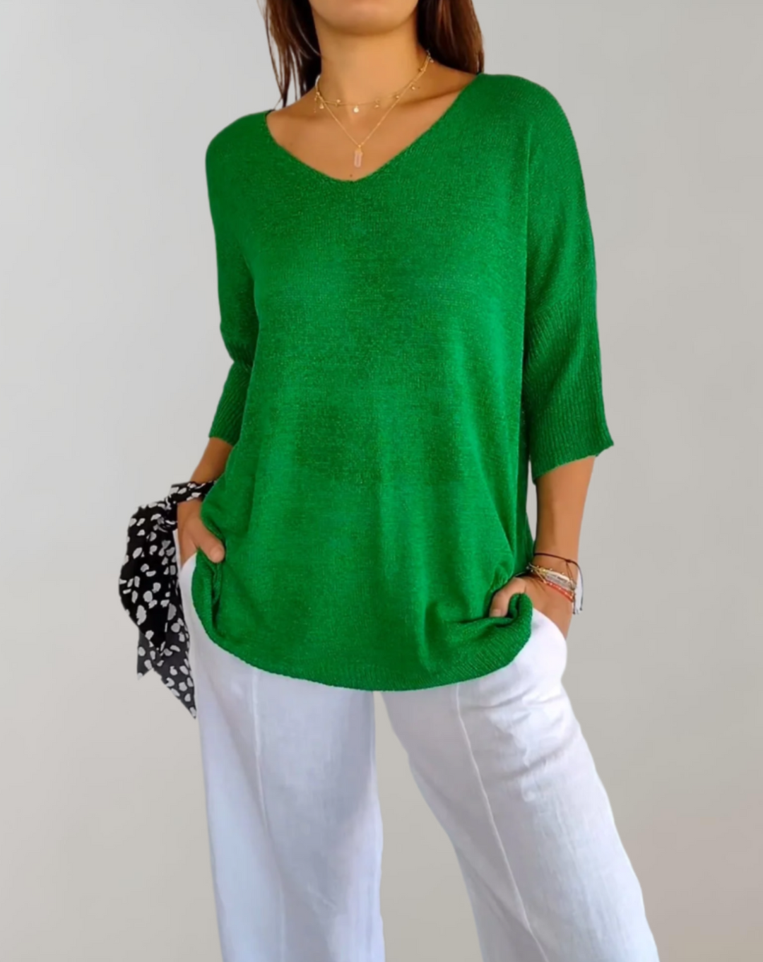 Finnegan - Knitted Top with V Neck