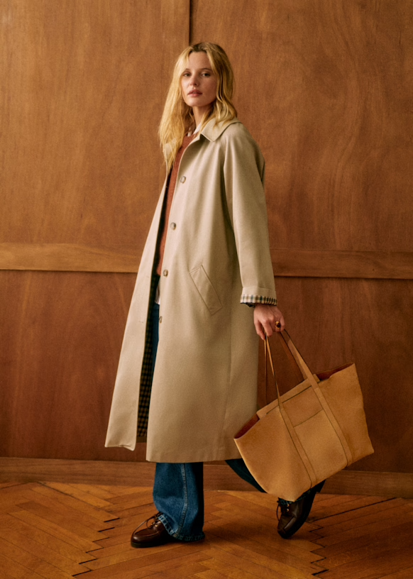 Avelisse -  Timeless Spring Coat with Subtle Checked Lining